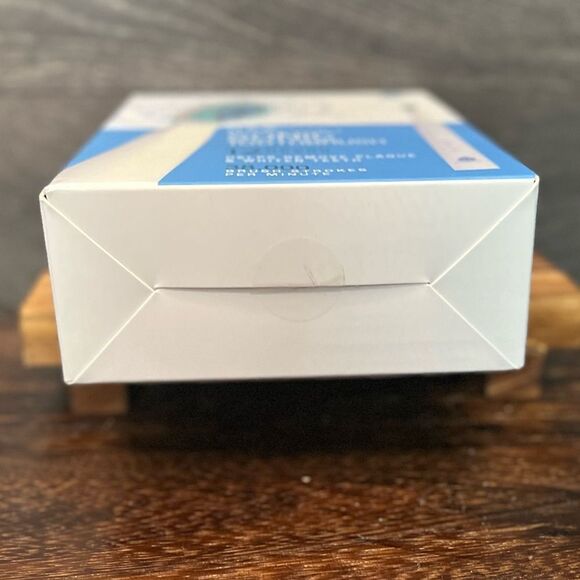 Pursonic USB Rechargeable Sonic toothbrush with 12 Brush Heads - White. NIB! - Picture 8 of 8